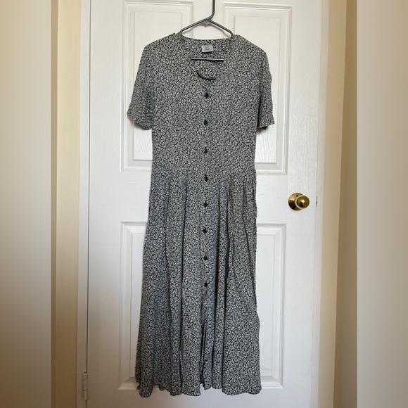 Vintage Laura Ashley dress - Picture 1 of 6